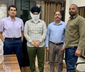 ਜ਼ਮੀਨ ਦੀ ਨਿਸ਼ਾਨਦੇਹੀ ਬਦਲੇ 5200 ਰੁਪਏ ਰਿਸ਼ਵਤ ਲੈਣ ਦੇ ਦੋਸ਼ ਹੇਠ ਮਾਲ ਪਟਵਾਰੀ ਵਿਜੀਲੈਂਸ ਵੱਲੋਂ ਕਾਬੂ