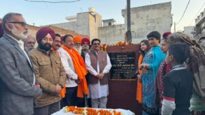 ਵਿਧਾਇਕ ਬੱਗਾ ਵਲੋਂ ਵਾਰਡ ਨੰਬਰ ਇੱਕ ‘ਚ ਗਲੀਆਂ ਦੇ ਨਵੀਨੀਕਰਣ ਦਾ ਉਦਘਾਟਨ