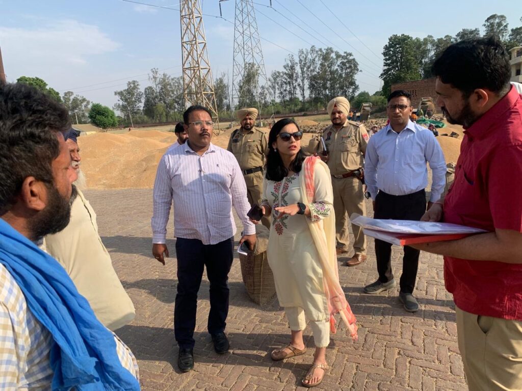 ਡਿਪਟੀ ਕਮਿਸ਼ਨਰ ਵੱਲੋਂ ਜ਼ਿਲ੍ਹੇ ‘ਚ ‘ਸੋਸਾਇਟੀ ਫਾਰ ਪ੍ਰੀਵੈਨਸ਼ਨ ਆਫ਼ ਕਰੂਏਲਟੀ ਟੂ ਐਨੀਮਲਜ਼’ ਅਤੇ ਏ.ਬੀ.ਸੀ. ਪ੍ਰੋਗਰਾਮ ਦੇ ਕਾਰਜ਼ਾਂ ਦੀ ਸਮੀਖਿਆ