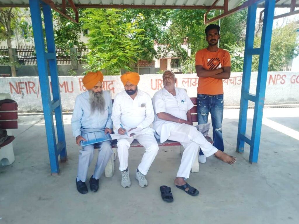 ਤੰਬਾਕੂ ਕੰਟਰੋਲ ਐਕਟ ਦੀ ਉਲੰਘਣਾ ਕਰਨ ਵਾਲੇ ਵਿਅਕਤੀਆਂ ਅਤੇ ਦੁਕਾਨਾਂ ਦੇ ਕੱਟੇ ਚਲਾਨ