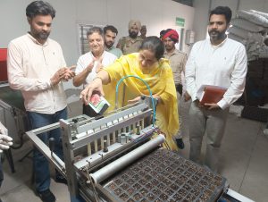 DEPUTY COMMISSIONER STARTS SEEDING OF VEGETABLES AT PUNJAB AGRO’S STATE-OF-THE-ART NURSERY FOR VEGETABLES