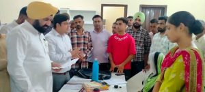 ਕਿਤਾਬਾਂ ਮਨੁੱਖ ਨੂੰ ਗਿਆਨ ਅਤੇ ਜੀਵਨ ਜਾਂਚ ਸਿਖਾਉਂਦੀਆਂ ਹਨ – ਵਿਧਾਇਕ ਗੁਰਪ੍ਰੀਤ ਸਿੰਘ ਬਣਾਂਵਾਲੀ