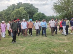 ਸ੍ਰੀ ਲਾਲ ਚੰਦ ਕਟਾਰੂਚੱਕ ਕੈਬਨਿਟ ਮੰਤਰੀ ਪੰਜਾਬ ਨੇ ਪਿੰਡ ਬਹਾਦੁਰ ਲਾਹੜੀ ਵਿਖੇ ਨੇਚਰ ਪਾਰਕ ਦਾ ਉਦਘਾਟਣ ਕਰ , ਪਾਰਕ ਕੀਤਾ ਲੋਕਾਂ ਨੂੰ ਸਮਰਪਿਤ