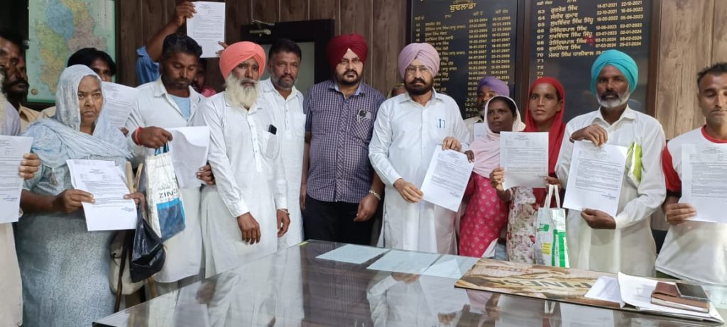 ਲੋੜਵੰਦ ਲੋਕਾਂ ਨੂੰ ਮਕਾਨ ਬਣਾਉਣ ਲਈ ਹਰ ਸੰਭਵ ਮਦਦ ਕੀਤੀ ਜਾਵੇਗੀ- ਵਿਧਾਇਕ ਬੁੱਧ ਰਾਮ