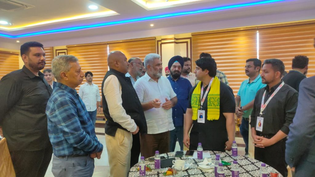 ਕੈਬਨਿਟ ਮੰਤਰੀ ਪੰਜਾਬ ਸ੍ਰੀ ਲਾਲ ਚੰਦ ਕਟਾਰੂਚੱਕ ਨੇ ਕੈਨਡੋਨੀਅਨ ਇੰਟਰਨੇਸਨਲ ਸਕੂਲ ਦੇ ਸਮਾਰੋਹ ਵਿੱਚ ਕੀਤੀ ਸਿਰਕਤ