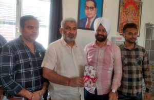 ਕੈਬਨਿਟ ਮੰਤਰੀ ਪੰਜਾਬ ਸ੍ਰੀ ਲਾਲ ਚੰਦ ਕਟਾਰੂਚੱਕ ਨੇ ਕੀਤਾ ਪ੍ਰੋਸੈਸ ਟੂ ਪੋਜੀਸਨ ਪੁਸਤਕ ਦਾ ਬਿਮੋਚਨ