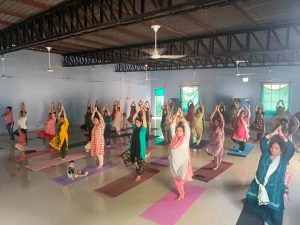 ‘सी.एम. दी योगशाला’ के अंतर्गत होशियारपुर शहर में चल रही है 120 योग कक्षाएं: कोमल मित्तल