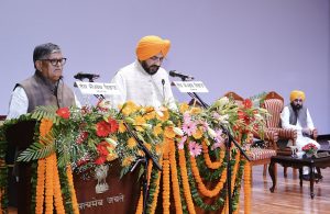ਪੰਜਾਬ ਦੇ ਪੰਜ ਨਵੇਂ ਮੰਤਰੀਆਂ ਨੇ ਹਲਫ਼ ਲਿਆ