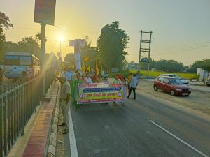 ਮੁਲਾਜ਼ਮਾਂ ਨੇ ਮੁੱਖ ਮੰਤਰੀ ਭਗਵੰਤ ਮਾਨ ਦੀ ਰਿਹਾਇਸ਼ ਨੇੜੇ ਫੂਕਿਆ ਆਪ ਸਰਕਾਰ ਦਾ ਵੱਡ ਅਕਾਰੀ ਤਿੰਨ ਮੂੰਹਾਂ ਪੁਤਲਾ