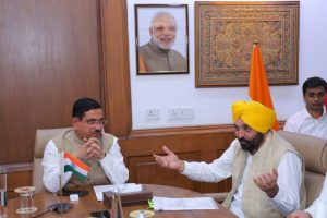 मुख्यमंत्री की कोशिशें रंग लाई; भारत सरकार ने मिल मालिकों और आढ़तियों की मुख्य मांगें मानी