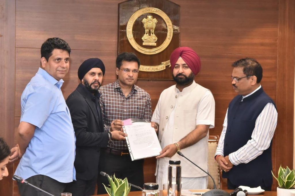 ਭਗਵੰਤ ਸਿੰਘ ਮਾਨ ਦੀ ਅਗਵਾਈ ਵਾਲੀ ਸਰਕਾਰ ਵੱਲੋਂ ਸ਼ਹਿਰੀਆਂ ਨੂੰ ਪਾਰਦਰਸ਼ੀ ਤੇ ਸੁਖਾਲੀਆਂ ਸੇਵਾਵਾਂ ਦੇਣ ਦੀ ਦਿਸ਼ਾ ਵਿੱਚ ਅਹਿਮ ਕਦਮ