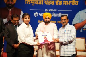 Newly selected cops thank CM for free, fair and transparent recruitment