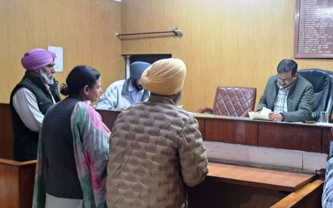 ਨਾਮਜ਼ਦਗੀਆਂ ਦੇ ਆਖ਼ਿਰੀ ਦਿਨ ਕੁੱਲ 125 ਉਮੀਦਵਾਰਾਂ ਨੇ ਦਾਖਲ ਕਰਵਾਏ ਆਪਣੇ ਦਸਤਾਵੇਜ਼-ਜ਼ਿਲਾ ਚੋਣਕਾਰ ਅਫ਼ਸਰ