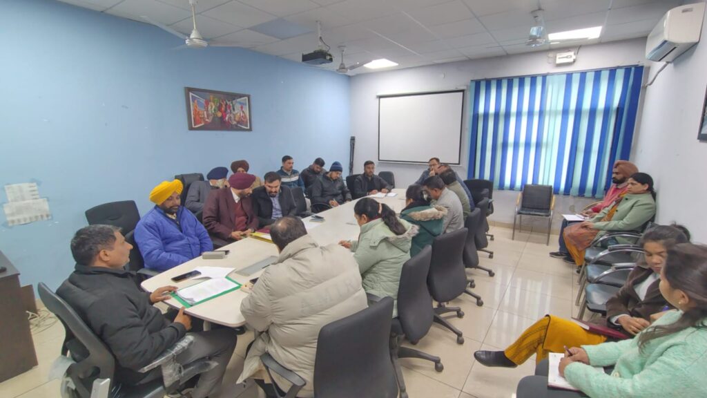 ਸਰਕਾਰ ਦੇ ਰੋਜ਼ਗਾਰ ਮੁਖੀ ਉਪਰਾਲਿਆਂ ਦਾ ਵੱਧ ਤੋਂ ਵੱਧ ਨੌਜਵਾਨਾਂ ਨੂੰ ਲਾਭ ਦੇਣਾ ਯਕੀਨੀ ਬਣਾਇਆ ਜਾਵੇ : ਨਰੇਸ਼ ਕੁਮਾਰ