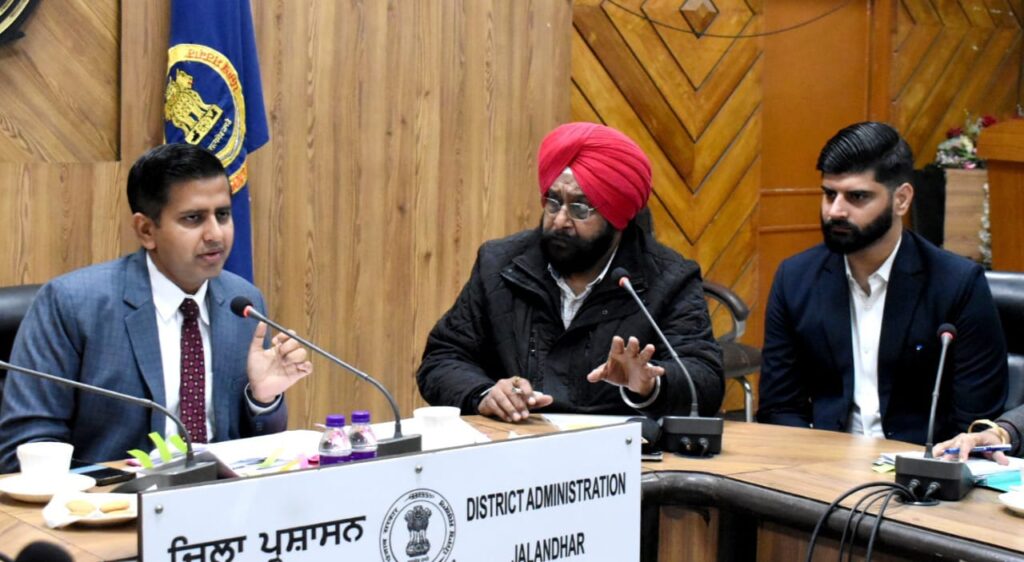 ਡਿਪਟੀ ਕਮਿਸ਼ਨਰ ਵੱਲੋਂ ਪਿੰਡਾਂ ’ਚ ਚੱਲ ਰਹੇ ਵਿਕਾਸ ਪ੍ਰਾਜੈਕਟ ਮਿੱਥੇ ਸਮੇਂ ਅੰਦਰ ਨੇਪਰੇ ਚਾੜ੍ਹਨ ਦੀ ਹਦਾਇਤ