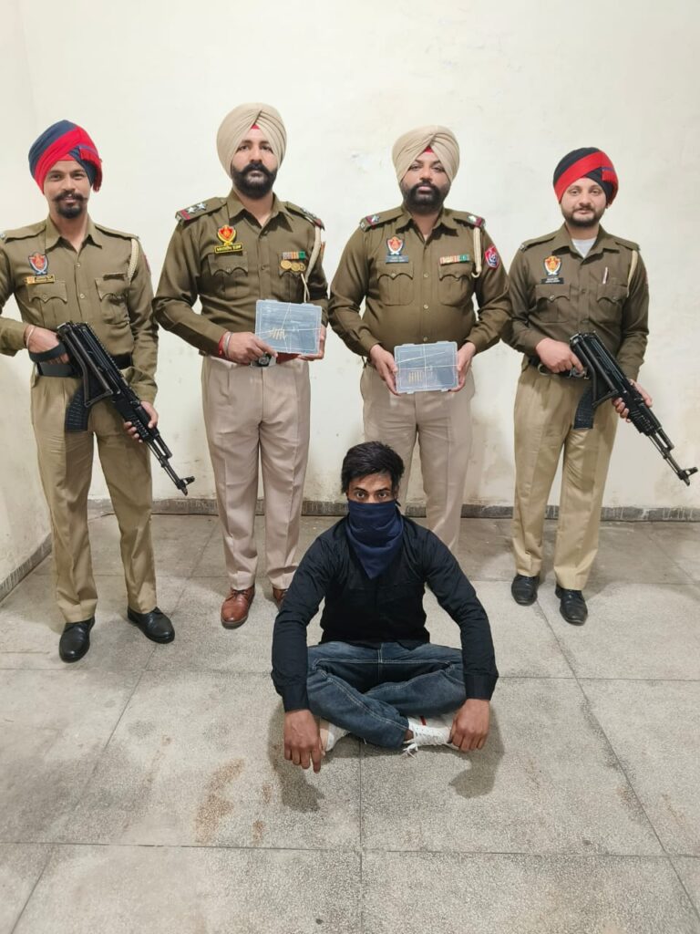 ਜਲੰਧਰ ਦਿਹਾਤੀ ਪੁਲਿਸ ਵਲੋਂ ਬੰਬੀਹਾ ਗਰੁੱਪ ਦਾ ਸ਼ੂਟਰ ਗੈਰ-ਕਾਨੂੰਨੀ ਹਥਿਆਰਾਂ ਸਮੇਤ ਗ੍ਰਿਫ਼ਤਾਰ
