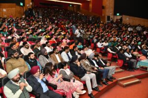 YOUTH HAIL CM FOR GIVING THEM JOBS COMPLETELY ON BASIS OF MERIT