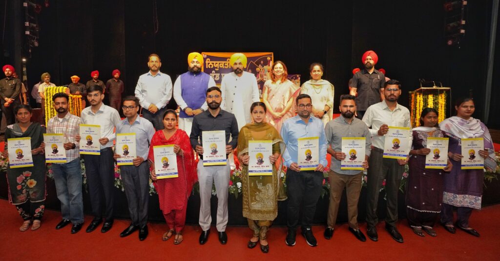 CM CONTINUES MISSION ROZGAR, MORE THAN 55,000 GOVERNMENT JOBS GIVEN TO YOUTH TILL NOW