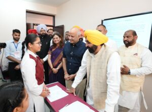 CM embarks Rs 2000 crore Sikhiya Kranti in state