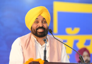 ਨਸ਼ਾ ਤਸਕਰਾਂ ਦੀ ਪੁਸ਼ਤਪਨਾਹੀ ਕਰਨ ਵਾਲਿਆਂ ਨੇ ਪੰਜਾਬ ਨੂੰ ਬਰਬਾਦ ਕਰ ਦਿੱਤਾ-ਕੇਜਰੀਵਾਲ ਨੇ ਵਿਰੋਧੀ ਧਿਰਾਂ ਨੂੰ ਕਰੜੇ ਹੱਥੀਂ ਲਿਆ