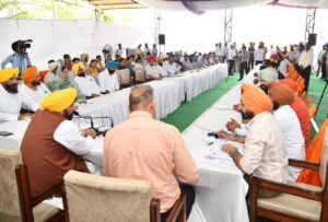 ਪਿੰਡਾਂ ਦੇ ਵਿਕਾਸ ਤੇ ਲੋਕਾਂ ਦੀਆਂ ਸ਼ਿਕਾਇਤਾਂ ਸੁਲਝਾਉਣ ਲਈ ਸਹਾਈ ਸਾਬਤ ਹੋ ਰਹੀਆਂ ਲੋਕ ਮਿਲਣੀਆਂ-ਮੁੱਖ ਮੰਤਰੀ