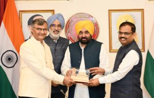 CM PRESENTS STRONG CASE OF STATE BEFORE HIGH LEVEL TEAM OF NITI AAYOG