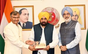 CM PRESENTS STRONG CASE OF STATE BEFORE HIGH LEVEL TEAM OF NITI AAYOG
