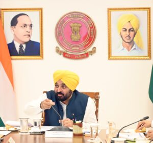 CM PRESENTS STRONG CASE OF STATE BEFORE HIGH LEVEL TEAM OF NITI AAYOG