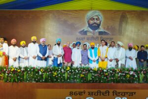BHAGWANT MANN AND ARVIND KEJRIWAL VOW TO FURTHER REALIZE DREAMS OF MARTYRS