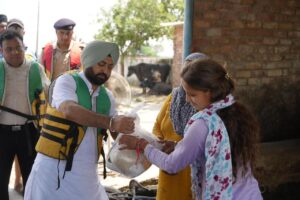 बाढ़ राहत के लिए मैदान में उतरी मान सरकार, 8 कैबिनेट मंत्रियों ने फ़ील्ड पर संभाला मोर्चा, स्पेशल गिरदावरी के आदेश जारी