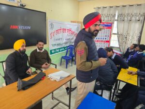 ਪੀ.ਐੱਮ. ਸ੍ਰੀ ਸਮਾਰਟ ਹਾਈ ਸਕੂਲ ਸਮਾਓਂ ਵਿਖੇ ਸੜਕ ਸੁਰੱਖਿਆ ਜਾਗਰੂਕਤਾ ਕੈਂਪ ਲਗਾਇਆ