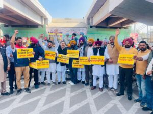 AAP’s Major Protest Across Punjab Against India-US Deal; Accuses Centre of Compromising National Interests