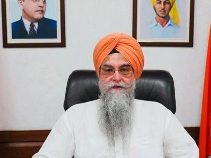 ਆਬਕਾਰੀ ਨੀਤੀ ਮਾਮਲੇ ਵਿੱਚ ਅਰਵਿੰਦ ਕੇਜਰੀਵਾਲ ਵਿਰੁੱਧ ਕੇਸਾਂ ਨੂੰ ਰੱਦ ਕਰਨ ਸਬੰਧੀ ਅਦਾਲਤ ਦਾ ਫੈਸਲਾ ਸੰਵਿਧਾਨਕ ਨੈਤਿਕਤਾ ਅਤੇ ਕਾਨੂੰਨ ਦੇ ਰਾਜ ਦੀ ਗਵਾਹੀ ਭਰਦਾ ਹੈ: ਕੁਲਤਾਰ ਸਿੰਘ ਸੰਧਵਾਂ
