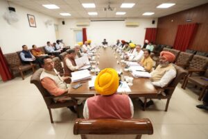 ਮੁੱਖ ਮੰਤਰੀ ਭਗਵੰਤ ਸਿੰਘ ਮਾਨ ਦੀ ਅਗਵਾਈ ਹੇਠ ਵਜ਼ਾਰਤ ਵੱਲੋਂ ‘ਮੁੱਖ ਮੰਤਰੀ ਮਾਵਾਂ ਧੀਆਂ ਸਤਿਕਾਰ ਯੋਜਨਾ’ ਸ਼ੁਰੂ ਕਰਨ ਲਈ ਹਰੀ ਝੰਡੀ; 97 ਫੀਸਦ ਤੋਂ ਵੱਧ ਔਰਤਾਂ ਨੂੰ ਹਰੇਕ ਮਹੀਨੇ 1000–1500 ਰੁਪਏ ਸਨਮਾਨ ਰਾਸ਼ੀ ਮਿਲੇਗੀ