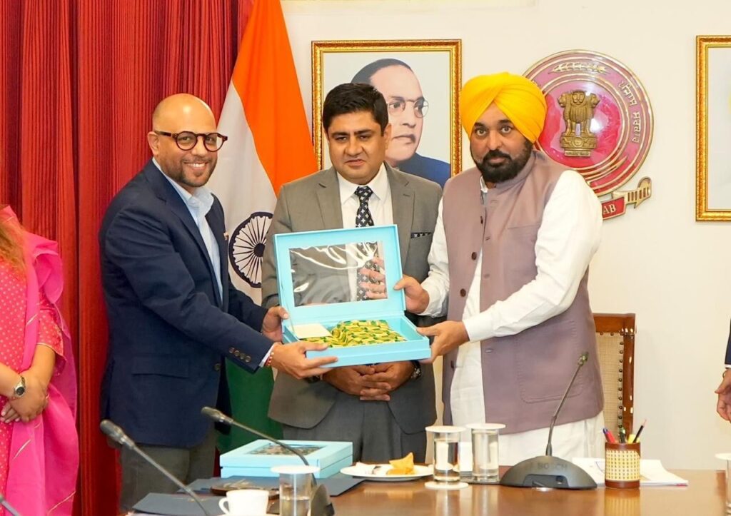 ਮੁੱਖ ਮੰਤਰੀ ਭਗਵੰਤ ਸਿੰਘ ਮਾਨ ਵੱਲੋਂ ਫਸਲੀ ਰਹਿੰਦ-ਖੂੰਹਦ ਦੇ ਸਥਾਈ ਪ੍ਰਬੰਧਨ ਨੂੰ ਉਤਸ਼ਾਹਿਤ ਕਰਨ ਲਈ ਸੀ.ਆਈ.ਆਈ. ਨਾਲ ਮਿਲ ਕੇ ਕੰਮ ਕਰਨ ਦੀ ਵਕਾਲਤ