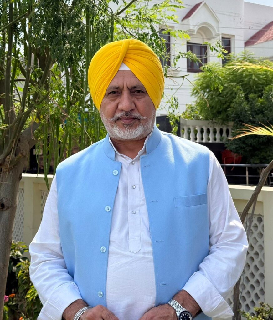 ਅਕਾਲੀ ਦਲ (ਬਾਦਲ) ਦੇ ਆਗੂ ਸਿਕੰਦਰ ਸਿੰਘ ਮਲੂਕਾ ਨੇ ਪੰਜਾਬ ਦੀਆਂ ਮਾਵਾਂ-ਭੈਣਾਂ ਦਾ ਕੀਤਾ ਅਪਮਾਨ, ਕਿਹਾ— ਪੰਜਾਬ ਸਰਕਾਰ ‘ਸਨਮਾਨ ਰਾਸ਼ੀ’ ਨਾਲ ਉਨ੍ਹਾਂ ਨੂੰ ‘ਖਰੀਦਣਾ’ ਚਾਹੁੰਦੀ ਹੈ: ਬਲਤੇਜ ਪੰਨੂ
