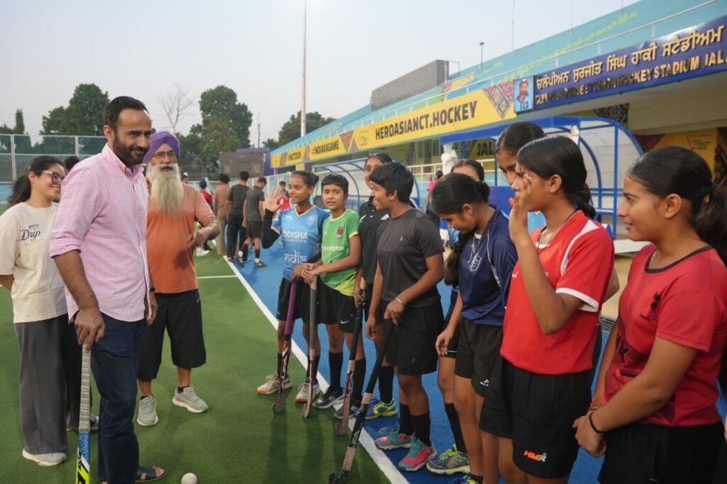 मुख्यमंत्री भगवंत मान आजादी के बाद पहली बार जालंधर लेकर आए अंतरराष्ट्रीय हॉकी, पंजाबियों से टीम इंडिया का हौसला बढ़ाने के लिए स्टेडियम भरने की अपील: मीत हेयर